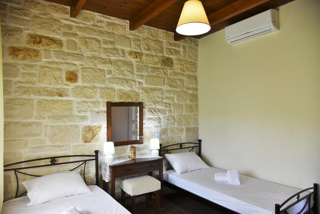 Little House On The Prairie - Chania Katokhorion  Esterno foto